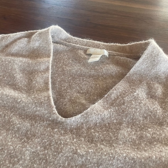 Cozy V-Neck Sweater - Picture 2 of 3